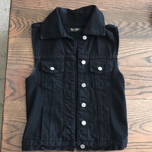 Brandy Melville Black Jean Vest